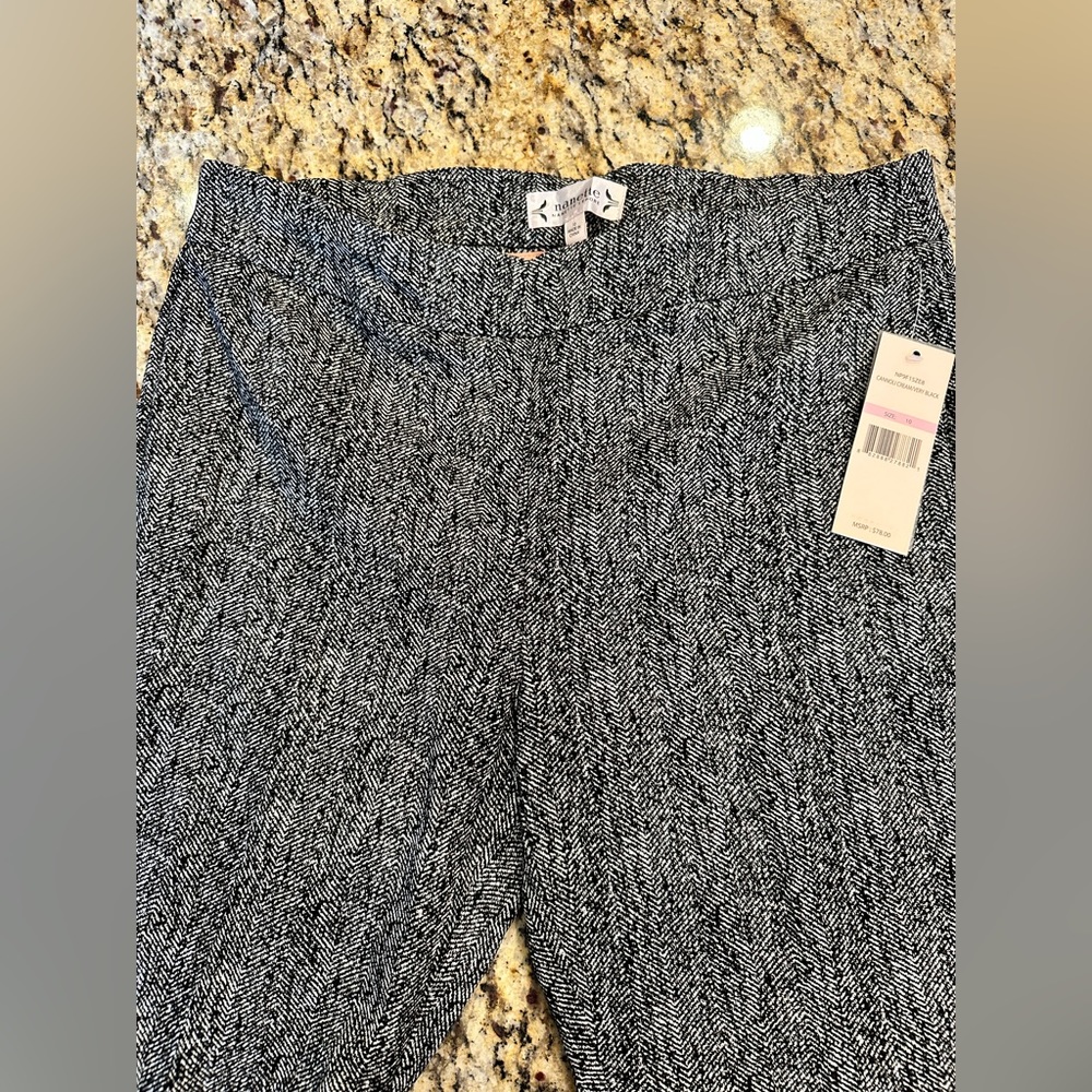 Nanette Lenore pull on dress pant